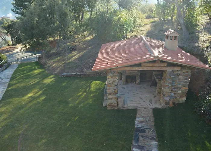 Las Estrébedes Casa Rural Hostal Caminomorisco